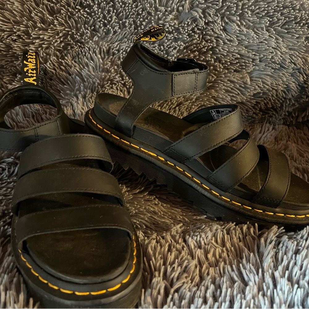 Blair sandals women’s 10 like new